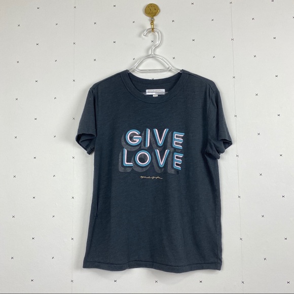 Spiritual Gangster Tops - Spiritual Gangster Give Love T Shirt SZ S